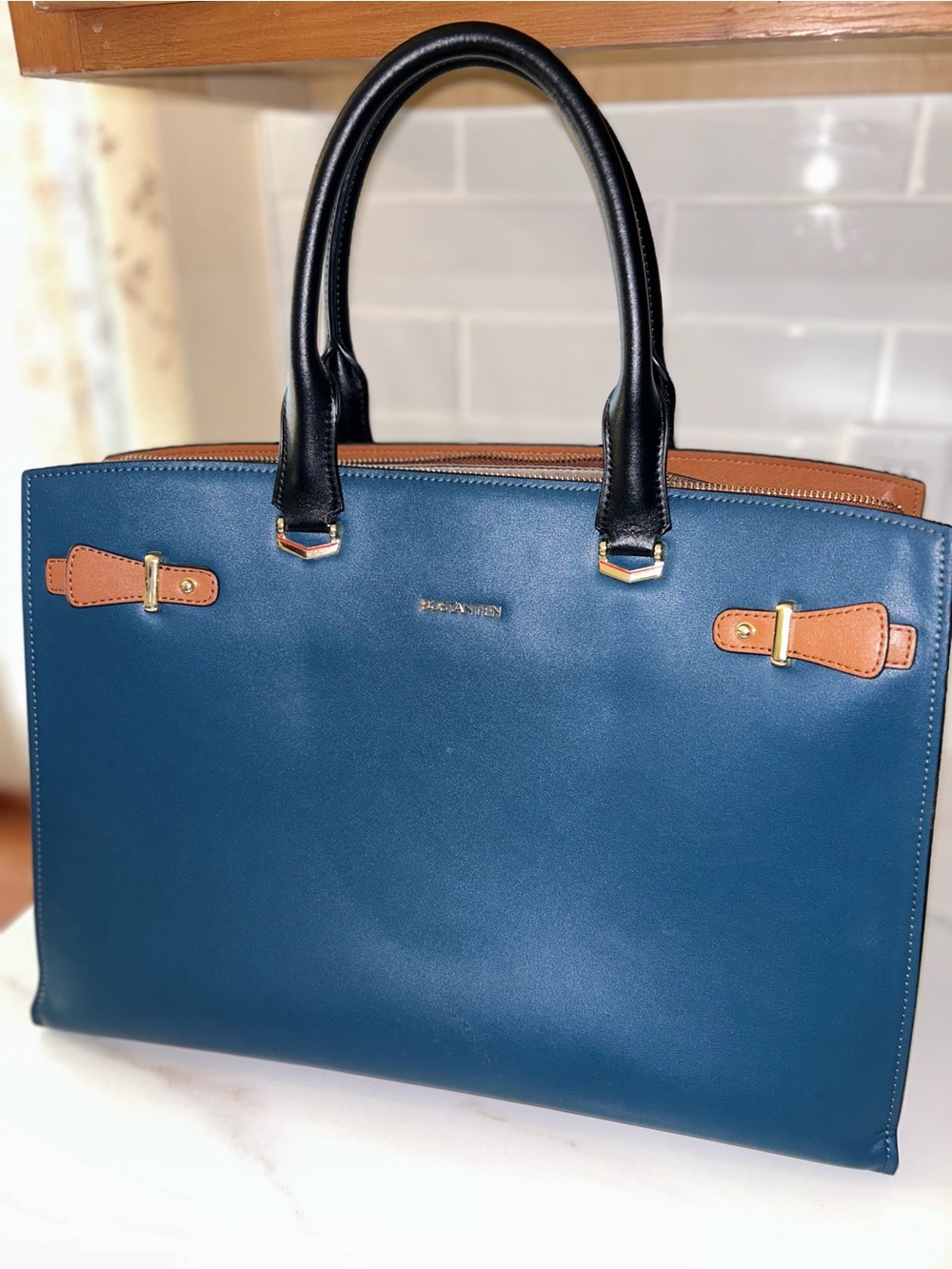 Bostanten Leather Laptop Tote Bag in Navy with Black Handles and Tan Trim/lining